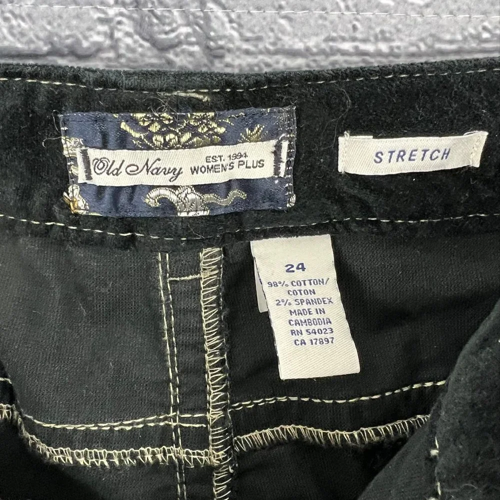 Old‎ Navy Black Velvet Corduroy  Jeans Size 24